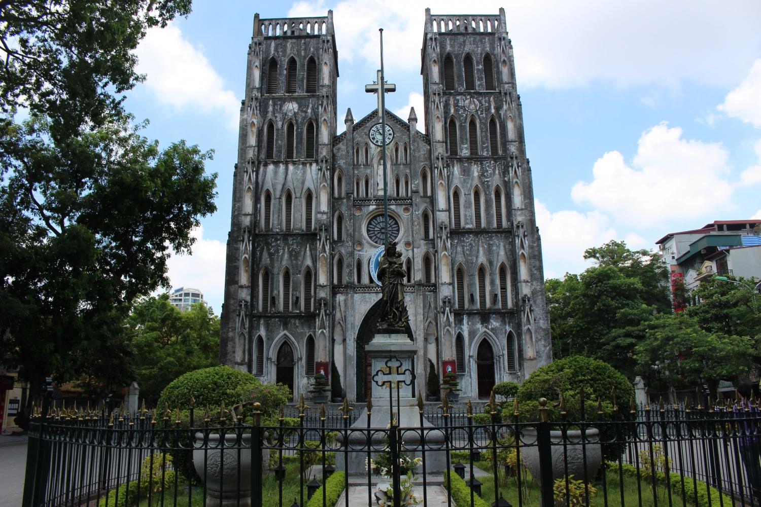 ハノイ大聖堂クリスマスミサ 旧市街カフェ ④20年ぶりに昔住んでたベトナムへ行ってみたこの東京の片隅から