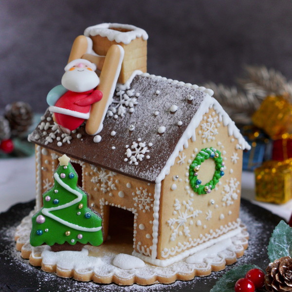 おいしいジンジャーブレッドハウス お菓子の家 ＊レシピと型紙付き