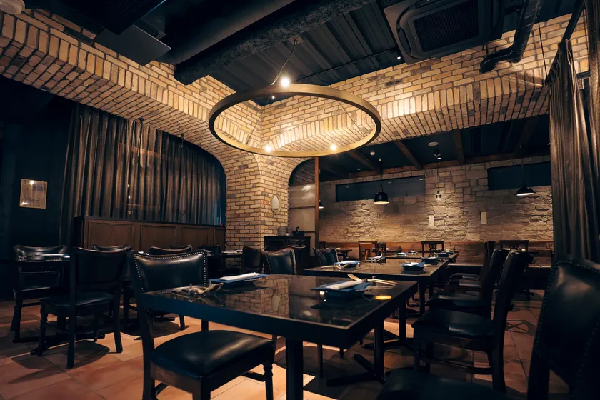 おしゃれ＆美味しい 女子会におすすめ北京ダックが美味しい店のディナーを予約 - OZmallレストラン予約