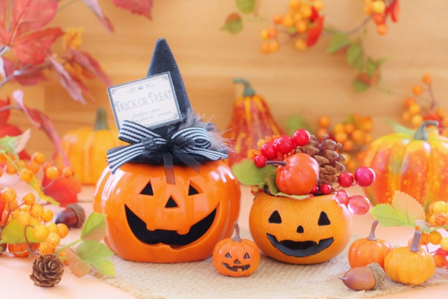 jack-o'-lanternロングマン現代英英辞典でのjack-o'-lanternの意味LDOCE