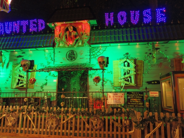 文化祭におすすめのお化け屋敷アイデア22選！作り方＆注意点も紹介