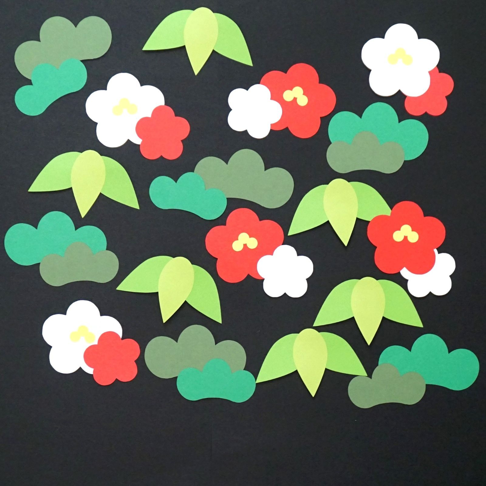 Amazonお正月 壁面飾り 2025 巳年 ガーランド 吊るし飾り正月飾りおもちゃ