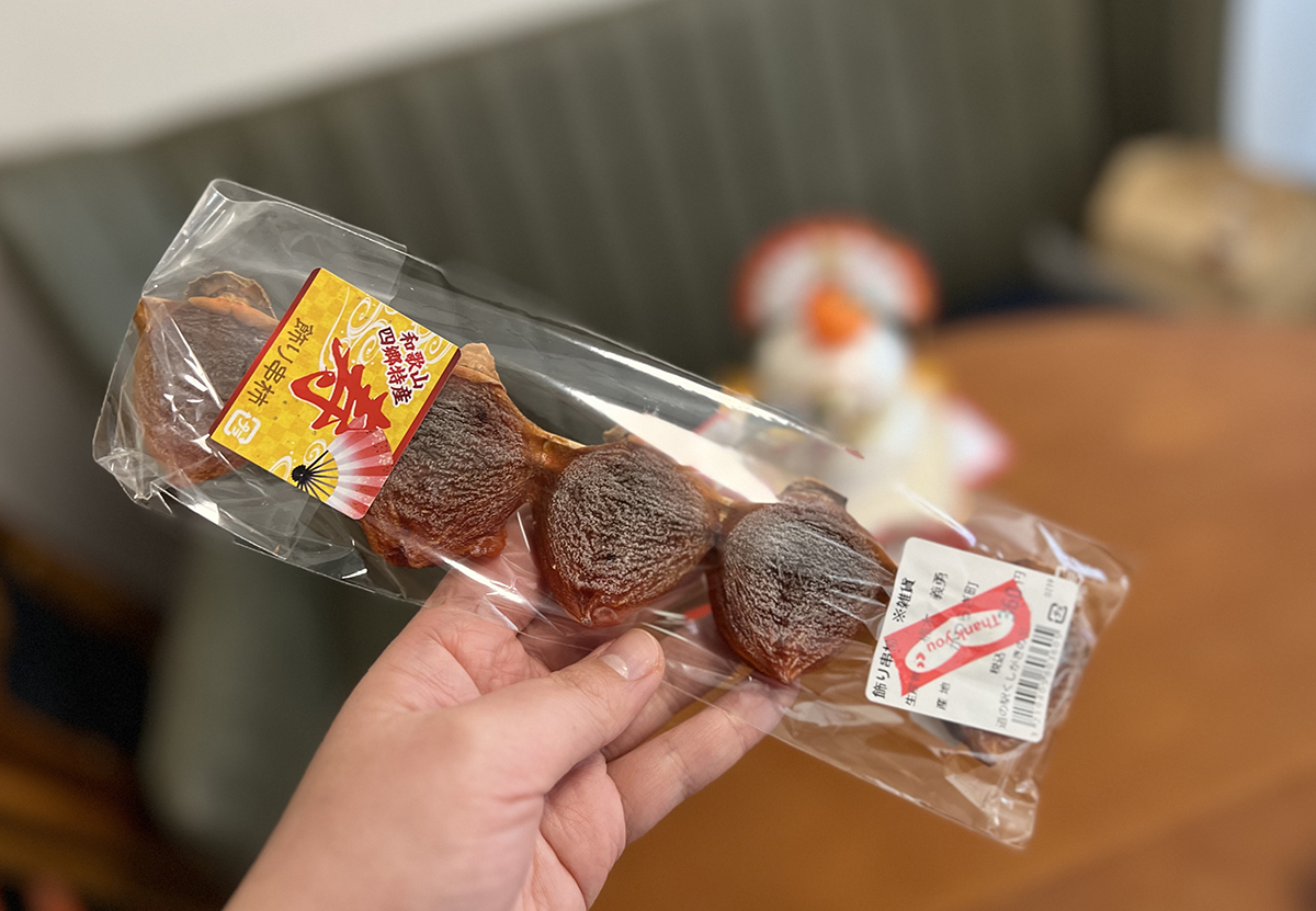 鏡餅に飾る干し柿の食べ方。意味や数って決まっている？ - 銀の風
