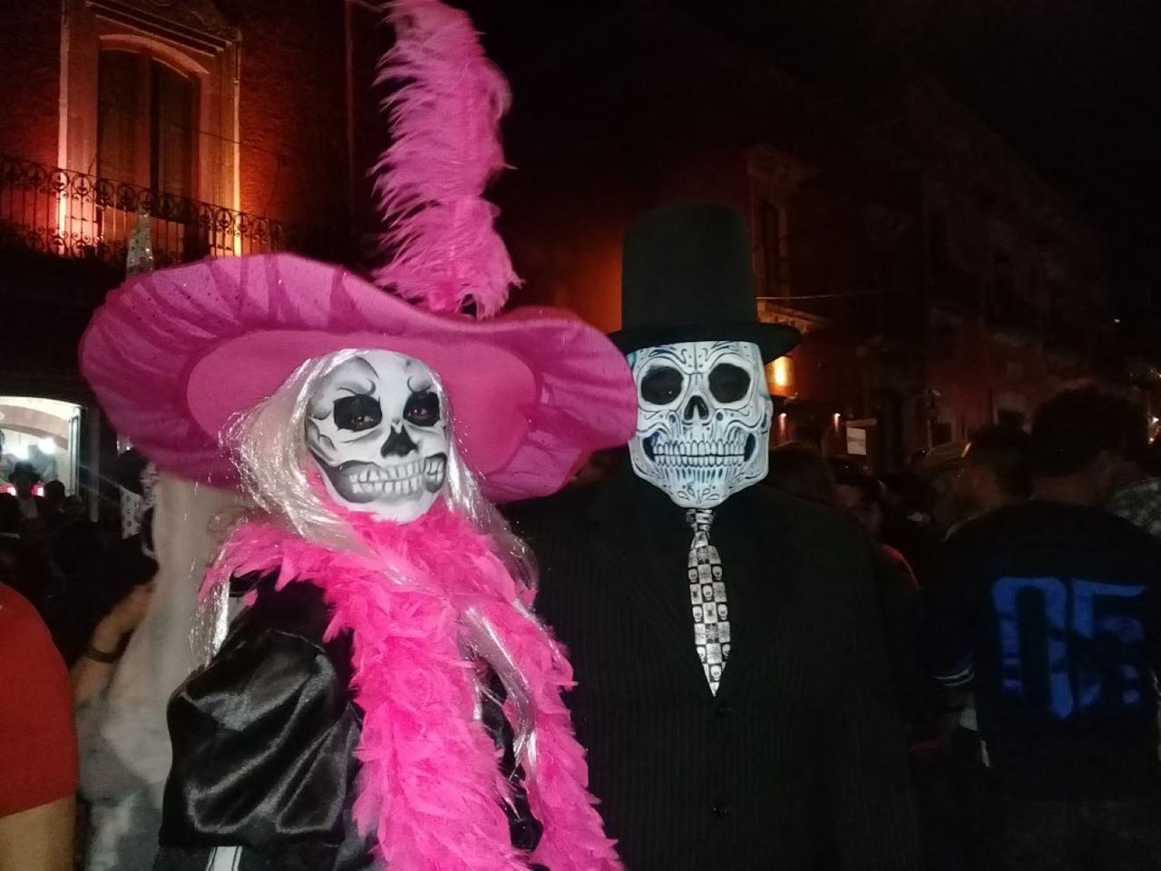 リメンバーミー 街中がドクロだらけ！死を恐れないメキシコの死者の日♡EARTH FESTIVAL