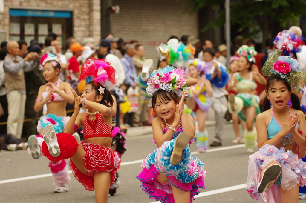 ３年ぶりにサンバ！：地域ニュース : 読売新聞