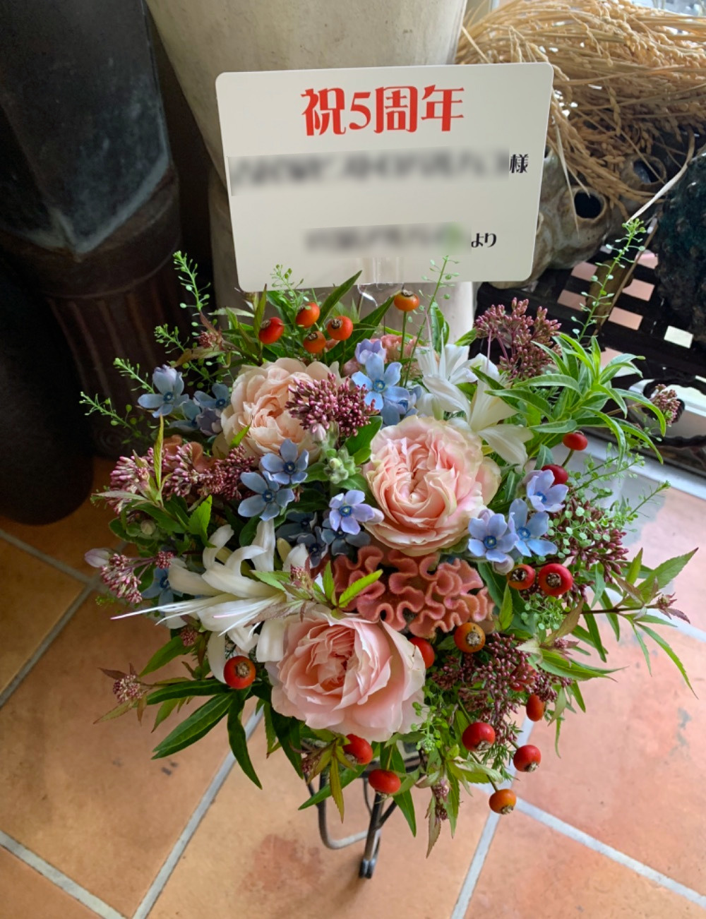 周年祝いに最適なフラワーギフトの選び方とマナー祝花の花助 贈答用の花の選び方やマナーをご紹介