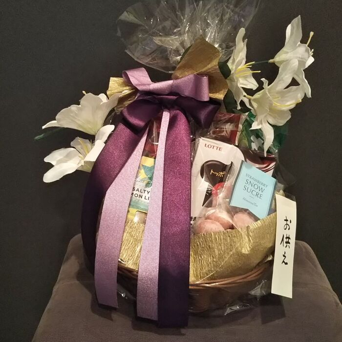 お盆 初盆 果物 かご盛り お供え物 当日発送可 フルーツギフト 籠盛り 盛り籠 三回忌御供物 法事御供 七回忌御供え 49日 年忌 法要一周忌果物かご盛り O1 ご進物 お供え用果物 7品 入り 箱詰め合わせ お盆 法事 四十九日 お彼岸フルーツゼリーや高級ゼリー