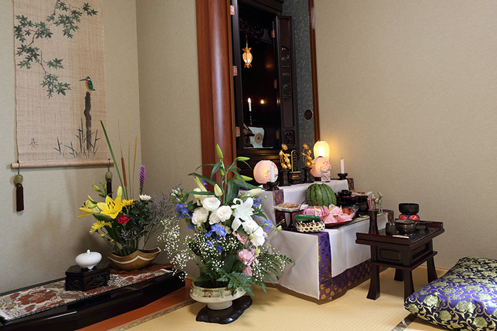 お盆の由来と精霊棚日蓮宗 松戸 本覚寺