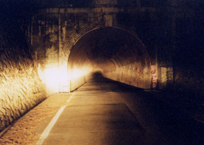 怖い福岡県犬鳴村の実態と禁忌スポット