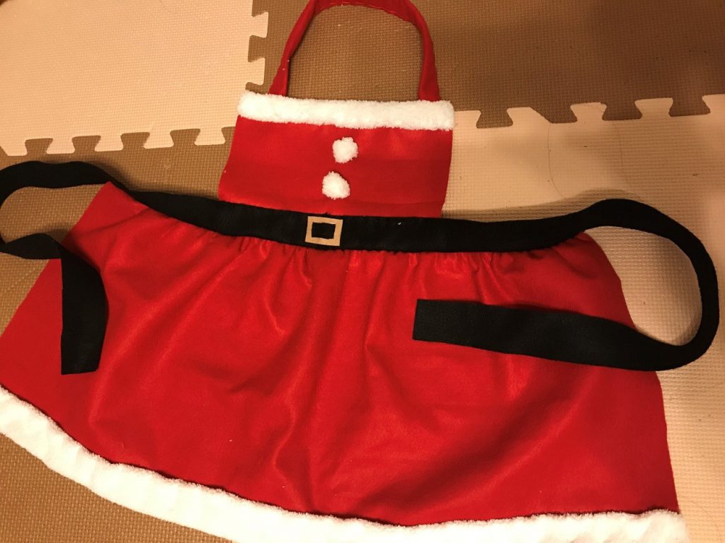 縫わない！型紙なし！ 簡単手作り♪フェルトで作る 子供用クリスマスコスチュームの作り方♪ 100均DIYで手縫いなし！劇の衣装にもピッタリ！針と糸の要らないサンタ服♪雪見日和