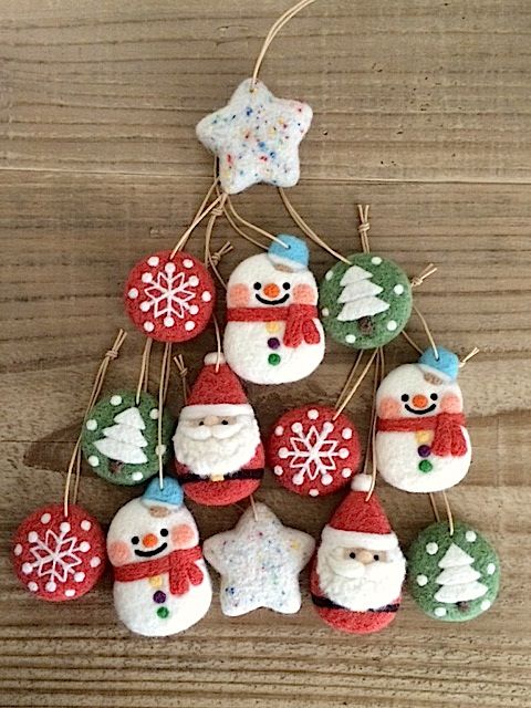 開催後記＞クリスマスのワークショップ＊「麦わら細工・光の天使」「フェルト布とビーズのオーナメント」日本玩具博物館