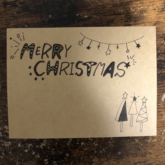 クリスマスイラスト 今回はクリスマスカードやちょっとしたメッセージカードで参考にしたい、 簡単に描けるクリスマスイラストをご紹介🖊とってもかわいいイラストで大切な人を驚かせられるかも？💭 ◾︎アイデア02.01 @conopic さんが描くトナカイや雪だるまの