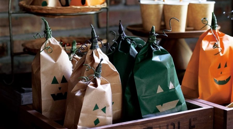 ハロウィン菓子 の選び方とラッピング