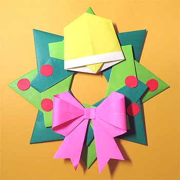 折り紙１０枚でできる かわいいクリスマスリースを作ろう☆ ASOPPA！レシピ - あそっぱ