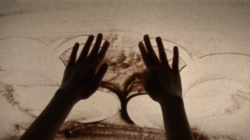 サンドセレモニーとは？砂を重ねて楽しむ、結婚式の手作りアートminneとものづくりと