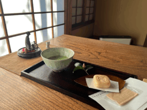 終 いこまどんどこまつり花火大会☆穴場で鑑賞休日グルメとディスノート