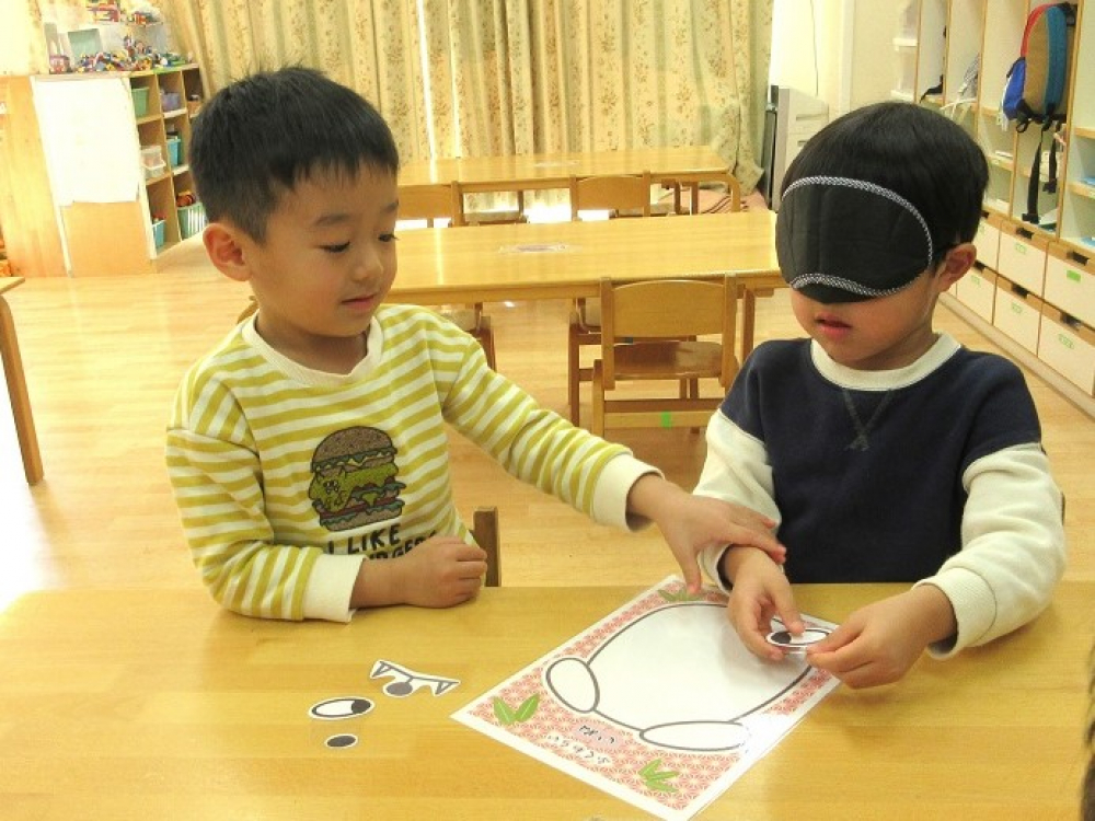 みんなでお正月遊び・伝承遊びにチャレンジしました 今週のぽとふ・平塚- 認可小規模保育 ぽとふ保育園