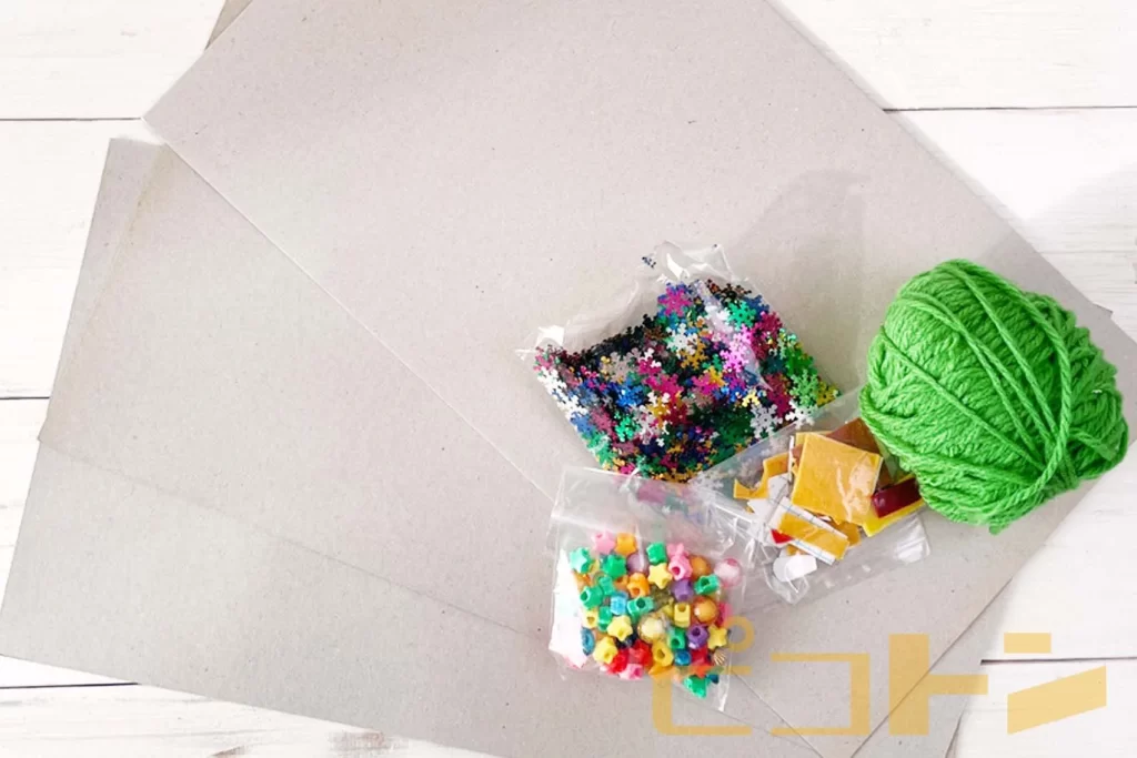 スーパーポンポンメーカーで作る 少し大きめのクリスマスツリー手作りレシピクロバー株式会社