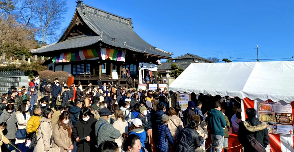 船寺神社 神戸 御朱印 珍しい東を向く社殿！厄除けの神様御朱印むすび