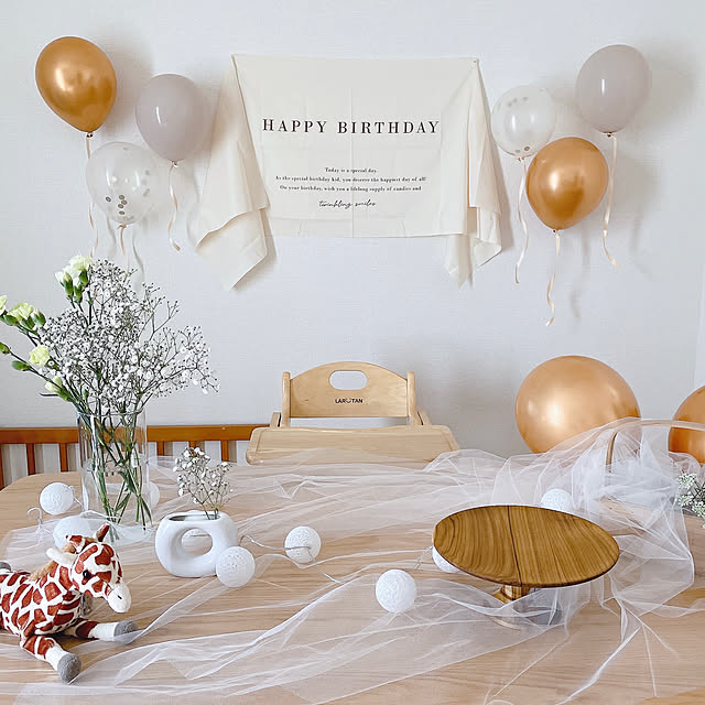 誕生日飾り付け・100均 ﾀﾞｲｿｰの数字ﾊﾞﾙｰﾝ風船やｶﾞｰﾗﾝﾄﾞ&ろうそくやｺｽﾌﾟﾚｸﾞｯｽﾞまとめ！ｾﾘｱも - 100均 ✖Sweetsレシピ‼