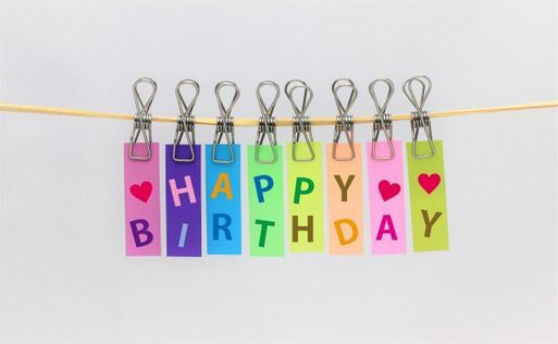 ハッピーバースデー」を英語でメッセージネイティブも使うおしゃれ・かわいい例文を相手別に紹介 - のびのび館 -茨城県守谷市で英会話・自立学習・知育教育・インド算数・速読聴など豊かな人間力を養う教室