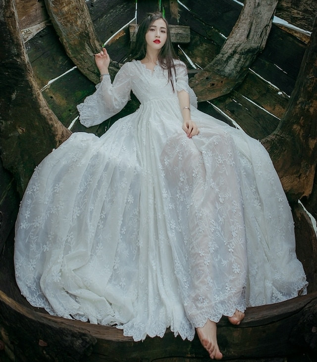 新品・未使用 カラードレス 編み上げ ブルー ベルスリーブ ロングドレス 結婚式 二次会 発表会 演奏会 ウェディングドレス ウエディングドレス 花嫁前撮り プリンセスドレス 花柄 きらきら カラードレス 編み上げ ブルー パフスリーブ ロングドレス 結婚式 二次会 発表