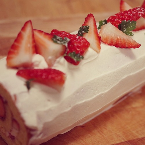 きょうの料理 いちごのブッシュドノエルの作り方、パティシエの辻口博啓さんイチオシスイーツのレシピ凛とした暮らし〜凛々と
