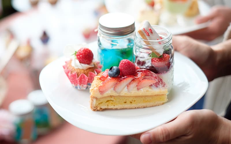 おもてなしの象徴、披露宴の料理には最大級のこだわりを！！スタッフブログ東京・大阪・神戸・京都のオリジナルウェディングプロデュースウェディングデザインラボ