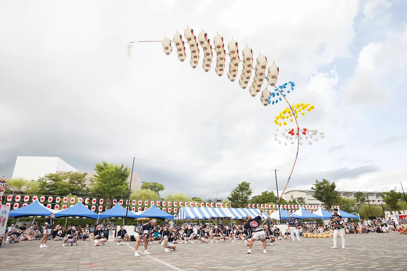 秋田竿燈まつり-Akita Kanto Festival-公式ホームページ