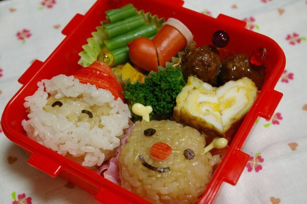 簡単デコ弁当 クリスマス気分が盛り上がる♡子どもが喜ぶおかずレシピ5選4yuuu