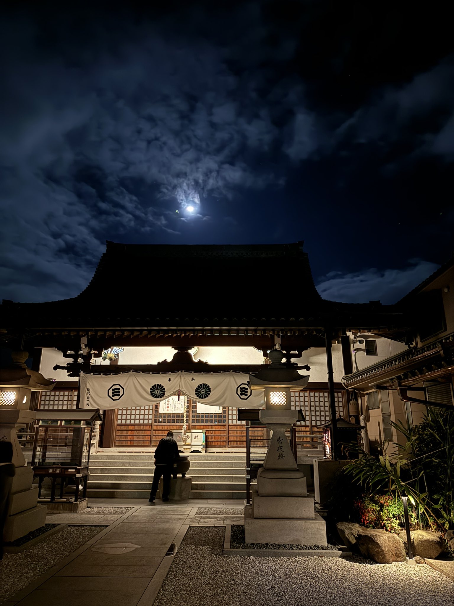 住職への相談和歌山県和歌山市の御祈祷なら霊現寺へ