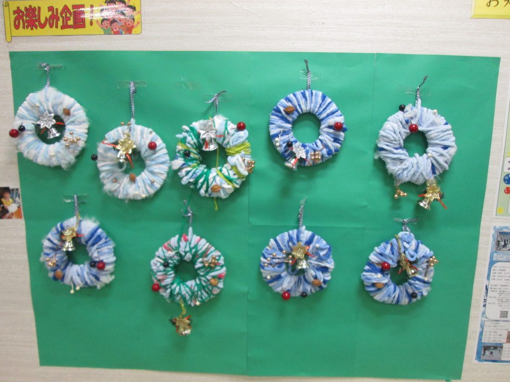 クリスマス製作🎄 – 保育ルームすまいる 世田谷奥沢園