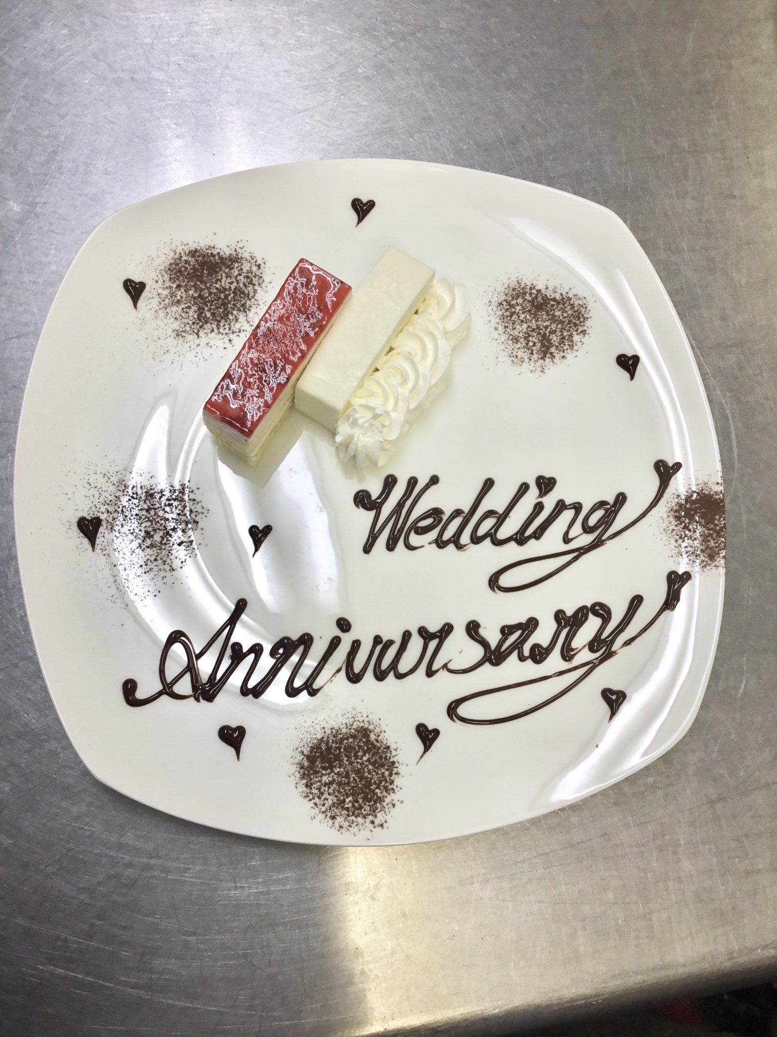 プリザーブドフラワー バラ プレゼント 名入れ フレーム 記念日 プロポーズ 彼女 婚約 記念品 妻 結婚式 披露宴 演出 バラ 12本 ダズンローズセレモニー １２の意味 枯れないバラ クリスマス 贈り物 花 彼女 女性 オリジナルメッセージ可能 ブリザードフラワーcafura