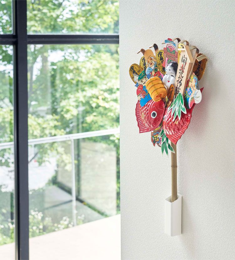 2025年版縁起熊手の飾り方と方角は？飾る時の注意点・タブーも解説