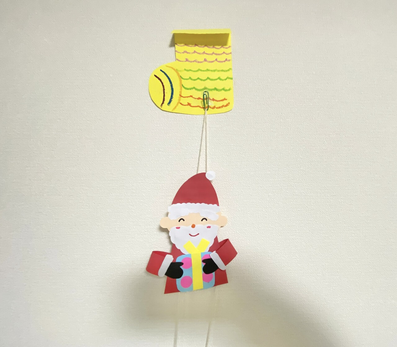 クリスマス100均DIY トイレットペーパーの芯で作るサンタクロース