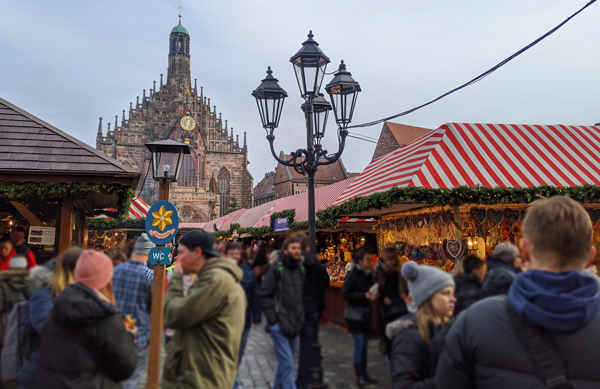 ニュルンベルク 世界で最も有名なクリスマスマーケット - RIKA MUSEUM