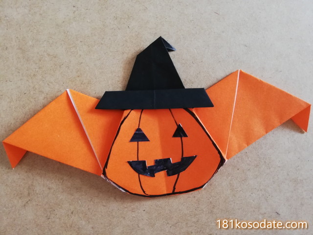 ハロウィンの折り紙 簡単なオバケの折り方写真でやさしく解説たつくりのおりがみWEBSITE