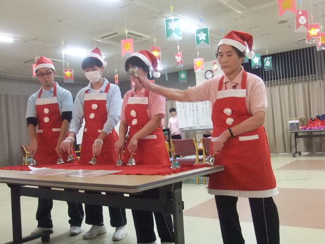 クリスマス会🎄～出し物編～愛の家グループホーム 廿日市地御前のスタッフブログ一覧スタッフブログ認知症・介護のことなら愛の家グループホーム ・その他介護施設サービス
