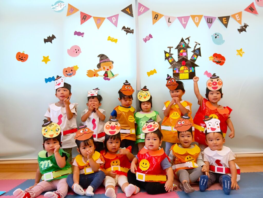 ハロウィン英語レッスンとろポポロ保育園