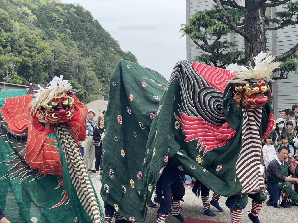 フランスの留学生が体験した郡上踊り Gujo Odori Through French Eyes何にでも挑戦