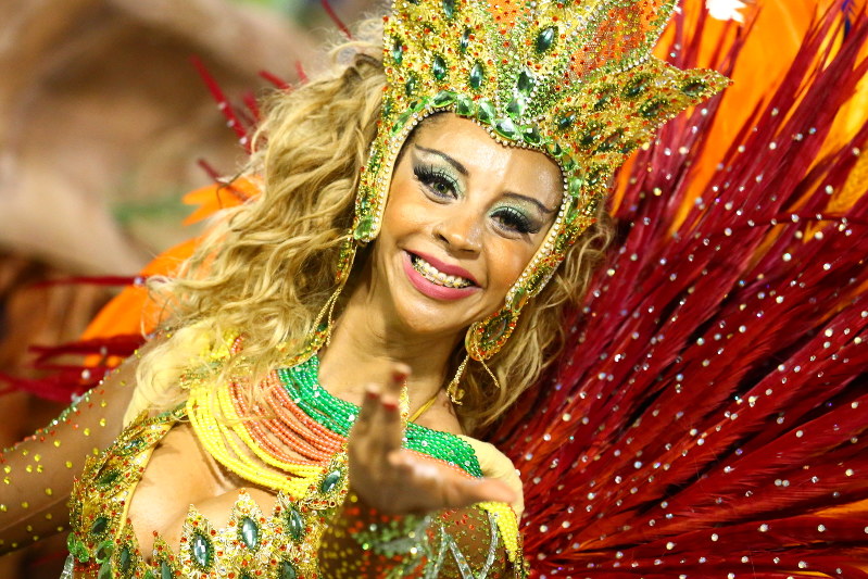 リオのカーニバル：五輪へサンバ 感染症拡大も心配毎日新聞