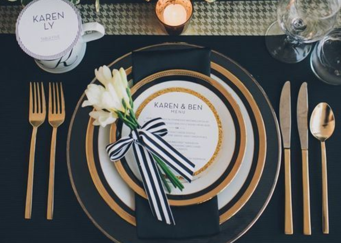 南国感たっぷり！海がテーマの結婚式テーブルコーディネート！結婚ラジオ結婚スタイルマガジン