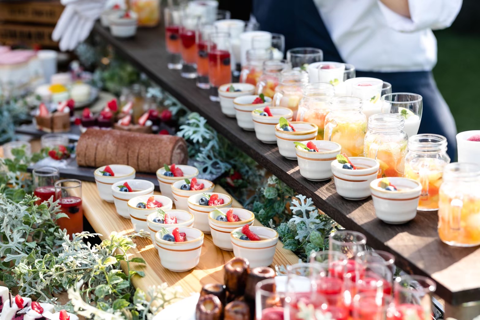 結婚式 ケーキビュッフェ 曲TikTok