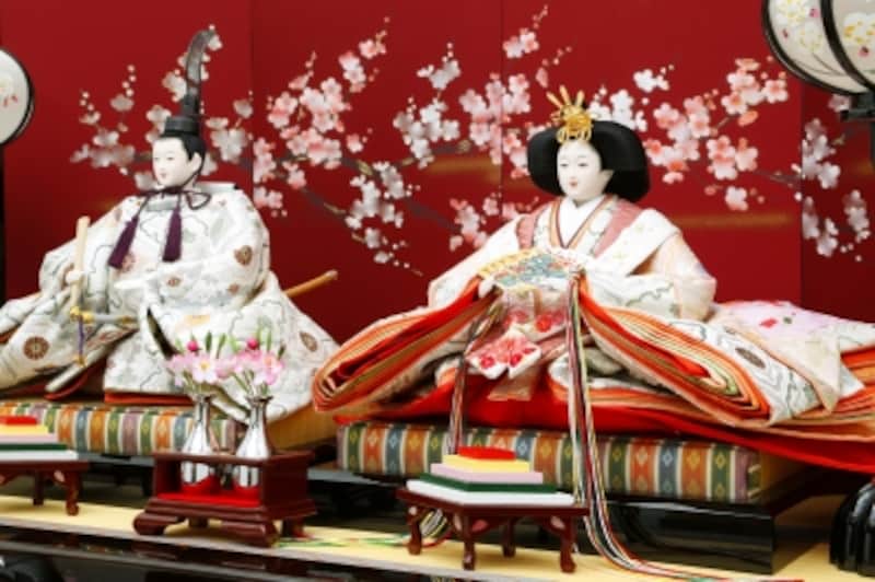 ひな人形雛人形 ひな人形 、五月人形、羽子板、破魔弓は人形の久月