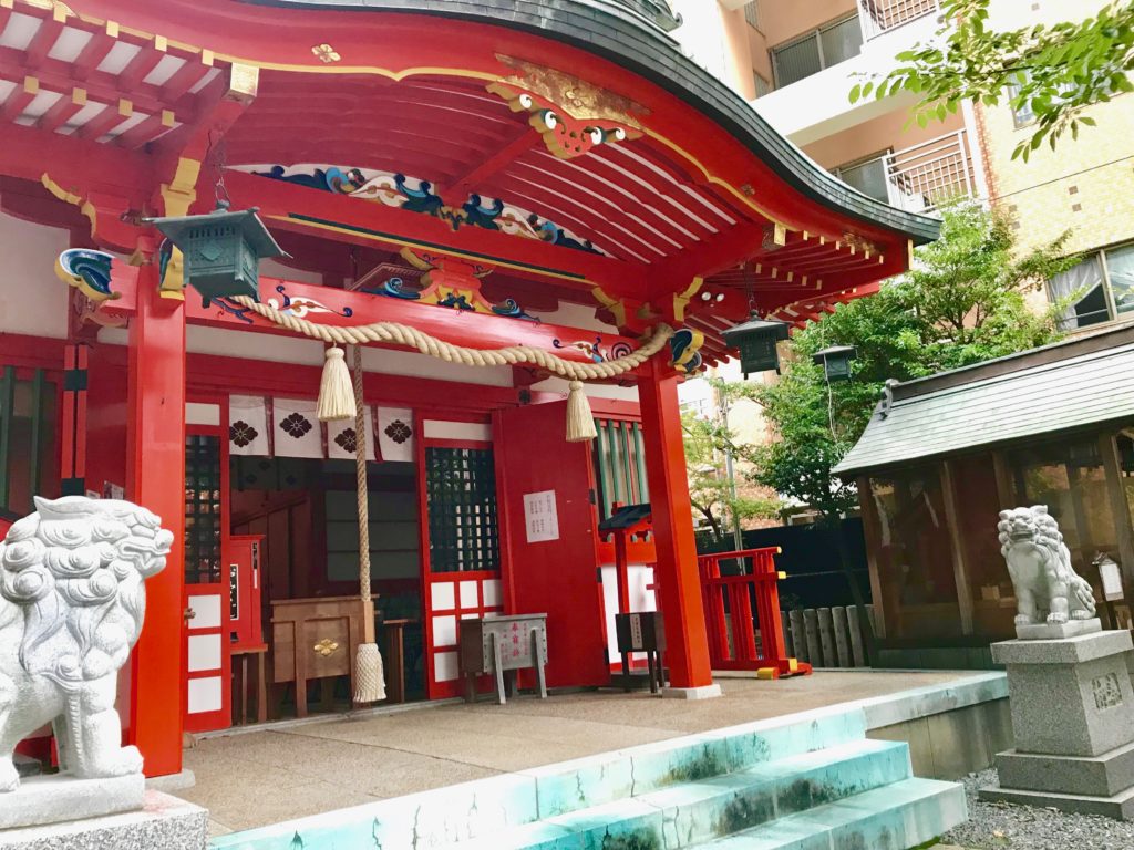 船寺神社 神戸 御朱印 珍しい東を向く社殿！厄除けの神様御朱印むすび