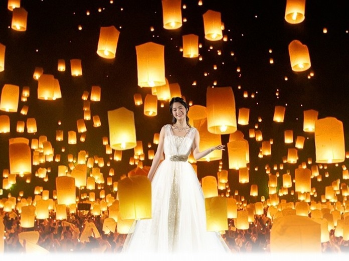 バルーンランタン結婚式・イベントを彩る幻想的な光の演出
