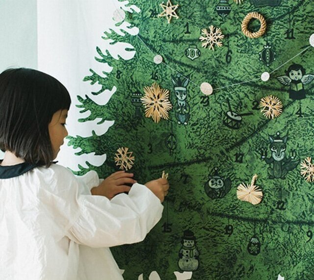 クリスマス タペストリー 北欧 クリスマス ＜ クリスマス タペストリー 選べる4デザイン ＞ クリスマスツリー 壁掛け 飾り パーティー 送料無料かわいい おしゃれ LED イルミネーション 飾り付けミツケヨ