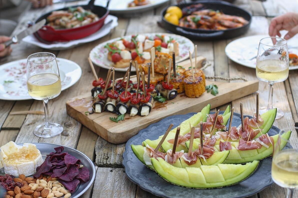 盛り上がるホームパーティーの作法とレシピ調整さん