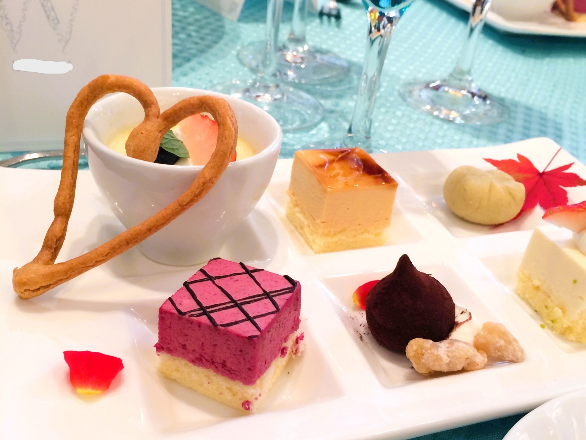 食事も結婚式当日の楽しみの一つ！ゲストが喜ぶ、デザートビュッフェとはトキハナmagazine