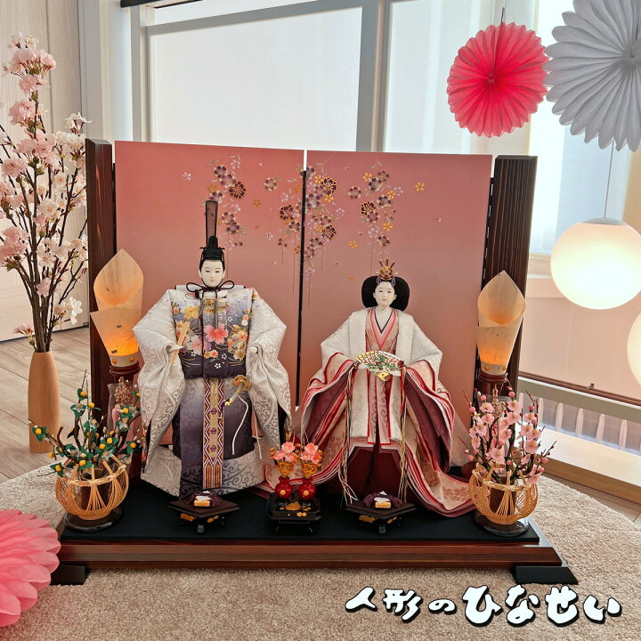 雛人形の段飾りの登場人物進物の大進